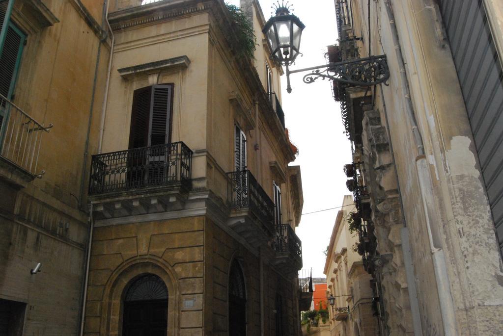 Palazzo Del Centro Bed & Breakfast Lecce Exterior foto